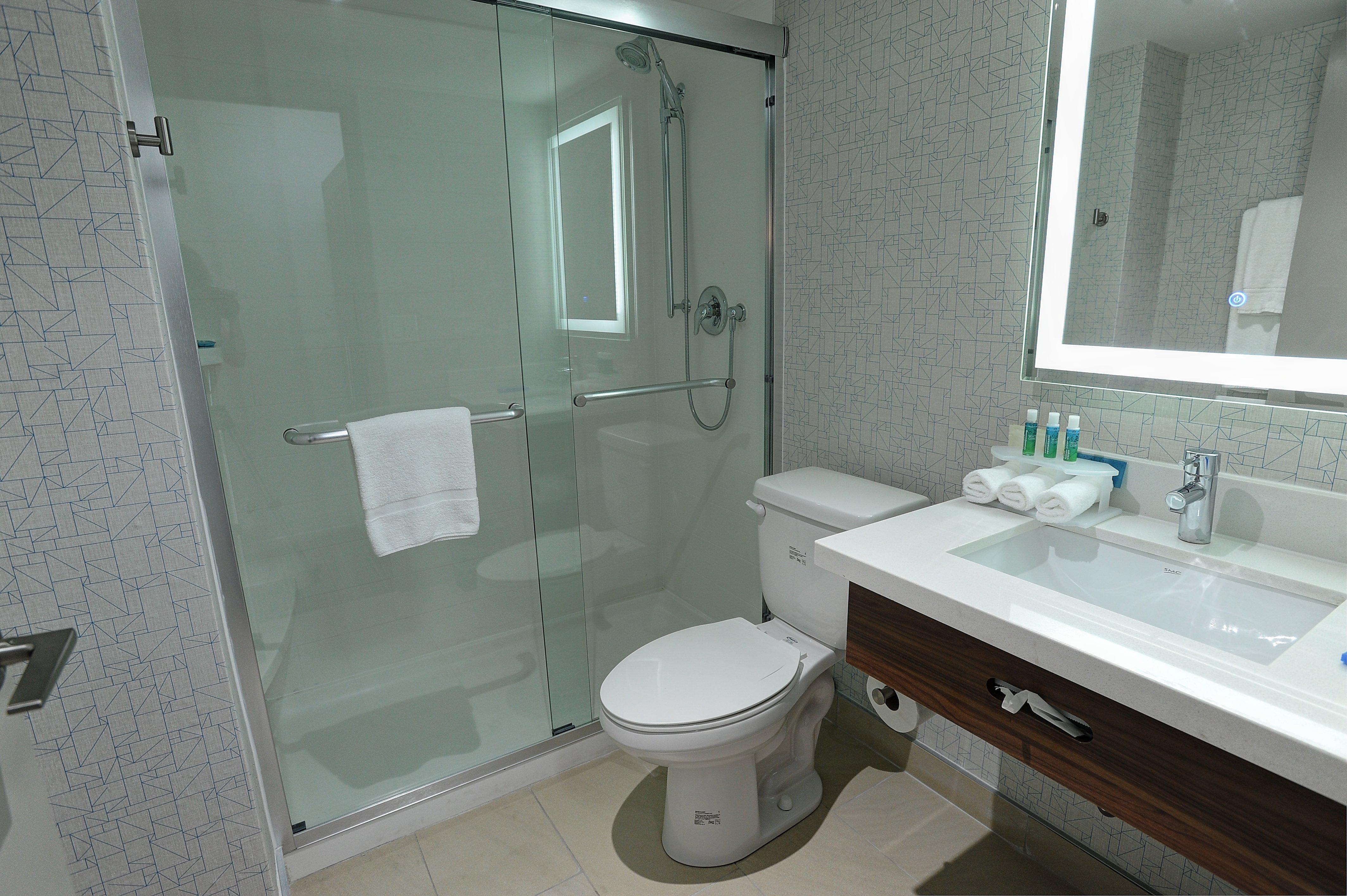 Holiday Inn Express & Suites Toronto Airport West By Ihg Миссиссага Экстерьер фото